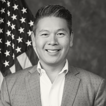 Derek T. Tran